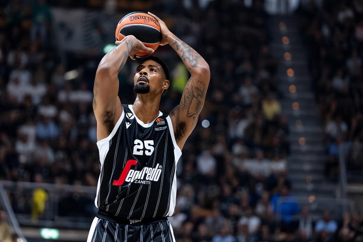 KAIYUN-青岛队与锋线外援完成续约,上赛季他在CBA的表现非常出色?